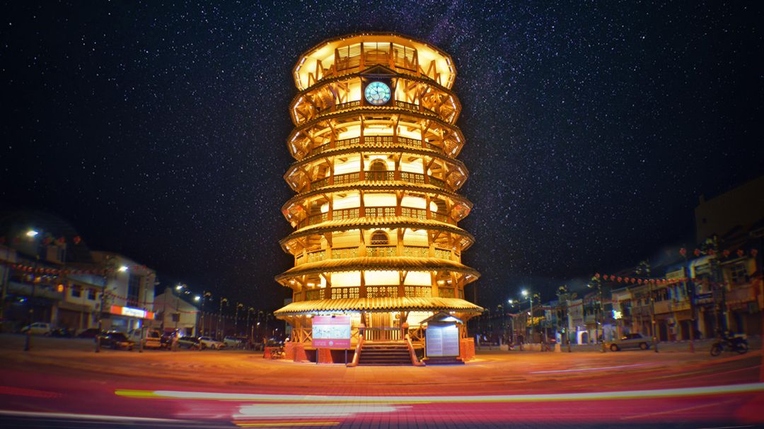 Menara Condong Teluk Intan
